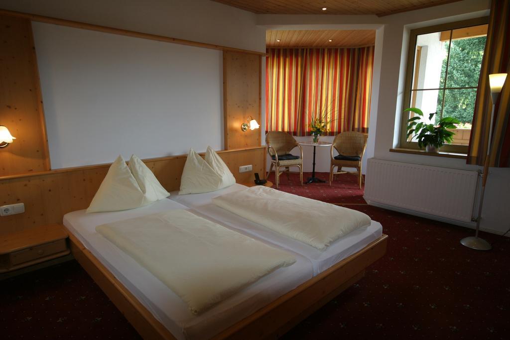 Hotel-Pension Stallinger Weyregg Bagian luar foto