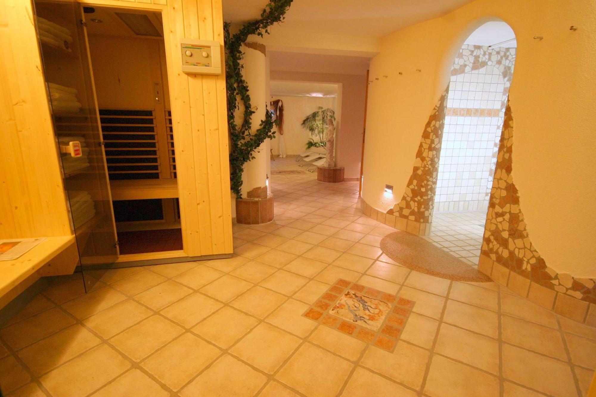 Hotel-Pension Stallinger Weyregg Bagian luar foto